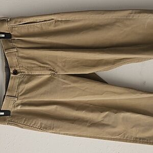 Men's Haggar classic fit khakis size 34x30